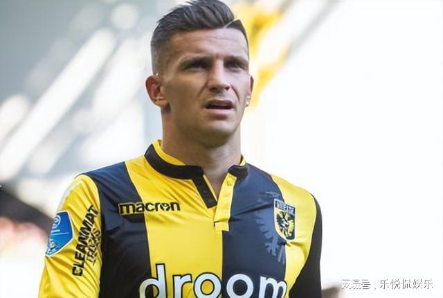 年轻球员而 年轻球员而